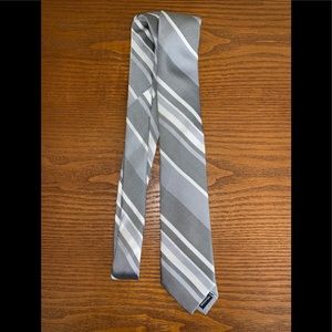 Ben Sherman Skinny Tie (Grey & White Stripe)